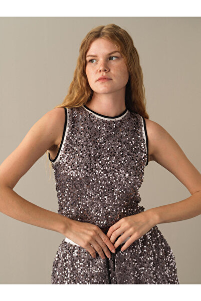 Xint Kadın Antra Bisiklet Yaka Regular Fit Kolsuz Pullu Bluz