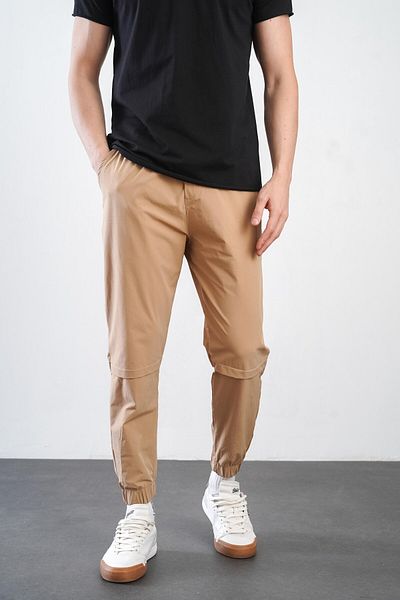 Butik TREND BIZ Ανδρικό παντελόνι Jogger με κανονική εφαρμογή με ελαστική μέση και πόδι