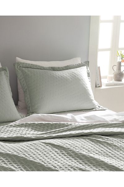 Madame Coco Rennes Single Bedspread - Mint Green