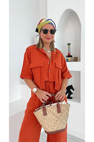 kubraozbeybutik Büyük Cepli Keten Kremit Rengi Crop Gömlek