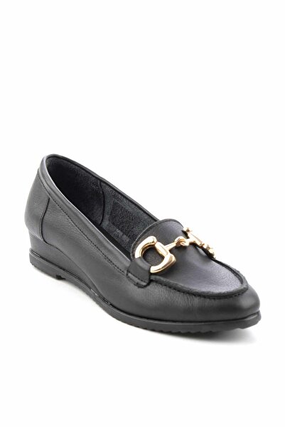 Bambi Siyah Hakiki Deri Kadın Loafer Ayakkabı K01196001203