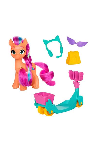 MY LITTLE PONY Sunny Starscout - Relaxed Cut Rolling Scooter
