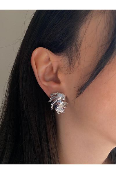 DEMOKAN Women's Lion's Mane Earrings