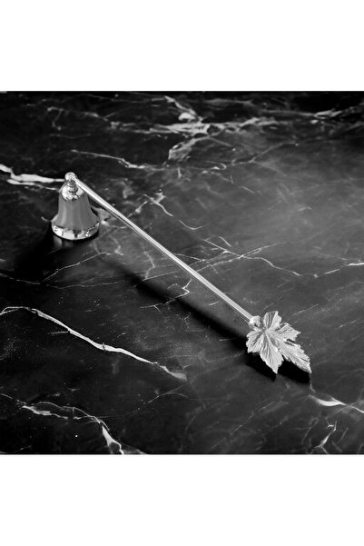 Mercan Tasarım Atölyesi Asma Yapraklı Mum Söndürücü-gümüş