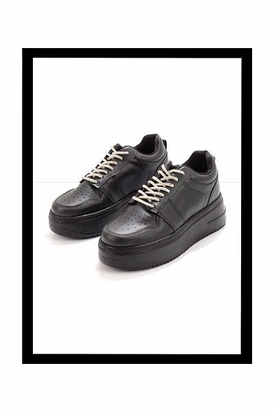 Bambi Women's Black Sneakers K01836001409