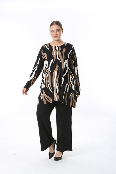 özle fashion بدلة نسائية كبيرة الحجم منقوشة حديثة من الأسفل