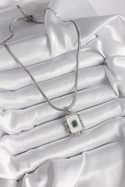 Clariss قلادة نسائية من الفولاذ 316L بلون فضي مع سلسلة إيطالية وحجر زمرد مربع...