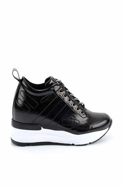 Bambi Women's Black Sneakers K01313000409
