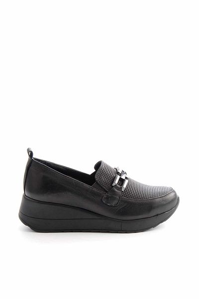 Bambi Schwarze Damenschuhe mit Keilabsatz aus echtem Leder K 01586371403