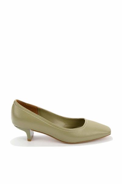 Bambi Grüne, faltige, klassische Damenschuhe mit Absatz K 01237012542