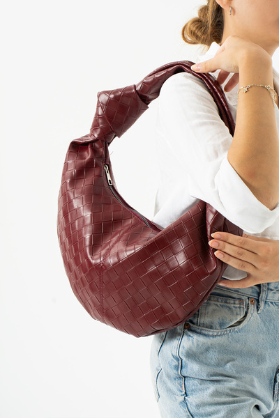 NİSSEA Γυναικεία τσάντα ώμου πλεκτή μπορντό με κόμπους