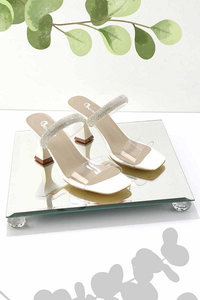 Bambi White Women's Slippers K04994027009