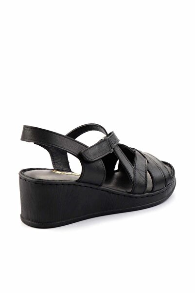 Bambi Schwarze Damen-Schuhe mit Keilabsatz aus echtem Leder – K 05466057203