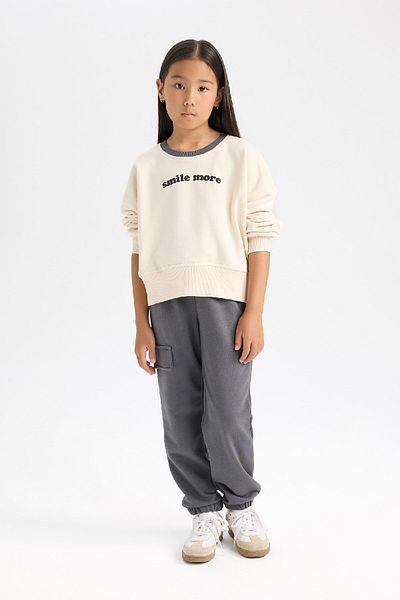 DeFacto 2-teiliges Set für Mädchen, bedrucktes Sweatshirt mit Rundhalsausschnitt und elastischer Taille, Jogginghose D0727a824au