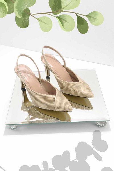Bambi Beige Women's Classic Heeled Shoes01188111109