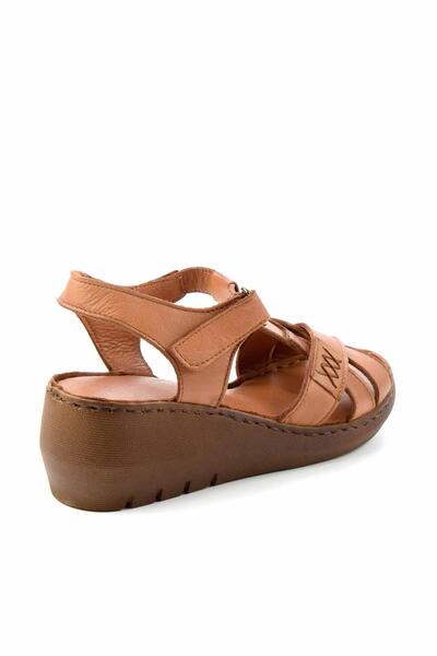 Bambi Dámské sandály z hnědé kůže K05275111103