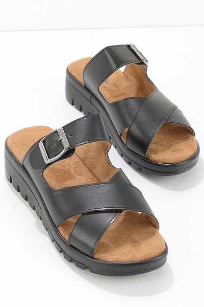 Bambi Women's Black Slippers - K 04198010809