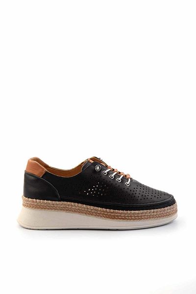 Bambi Schwarze Damen-Freizeitschuhe aus echtem Leder K 01331036203