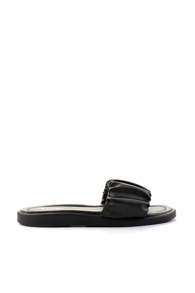Bambi Women's Black Slippers K04875081109