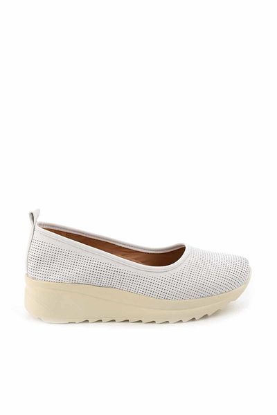 Bambi Weiße Freizeitschuhe für Damen K 01586373103