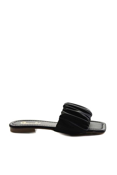Bambi Women's Black Slippers K04885010109