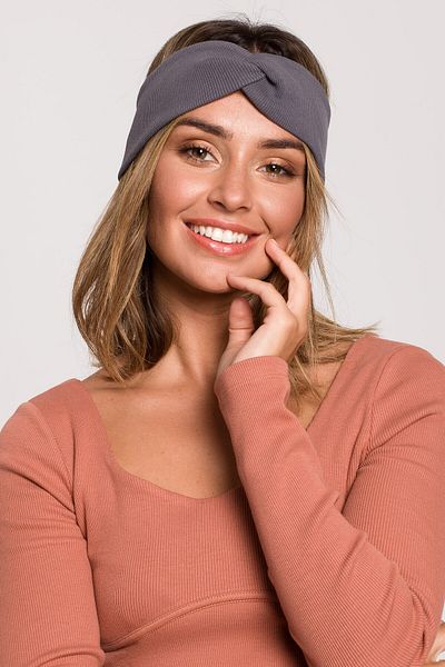 BEWEAR Pletená čelenka s twistem