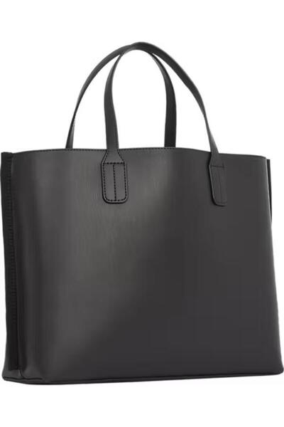 Tommy Hilfiger Kadın Ayarlanabilir Omuz Askılı Femuar Kapamalı Deri Siyah Omuz Çantası AW0AW17335-BDS