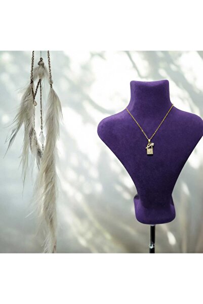 feyza collection القفل - قلادة من الفولاذ الذهبي المقاوم للتشوه مع شكل مفتاح وحجر الزركون 316L