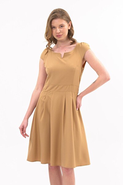 Apsen Collection Apsen Γυναικείο καλοκαιρινό κοντό φόρεμα με λεπτομέρεια πιέτ...