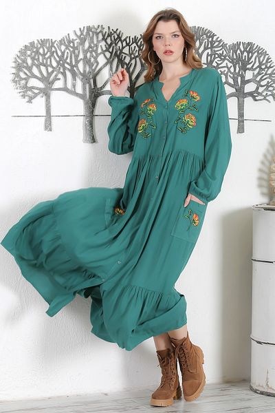 Chiccy Rochie supradimensionată cu guler de președinte cu broderie albastru petrol - Butoni 3/4 140 58