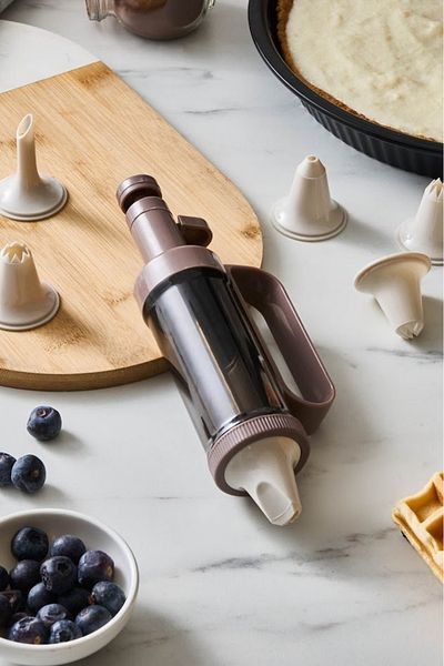 Crick Crack Harmony Cake Decorating Apparatus