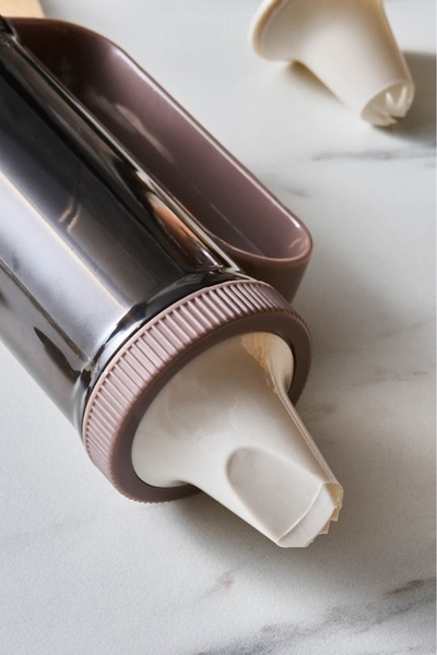 Crick Crack Harmony Cake Decorating Apparatus