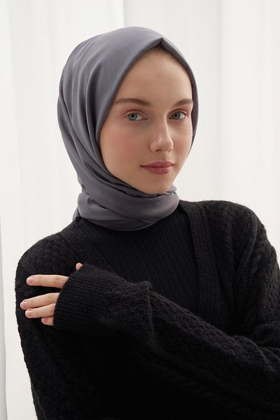 carell Gray Compact Soft Shawl