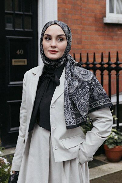 carell Aleyna'nın Tercihi Ethnich Siyah Comfy İpek Şal