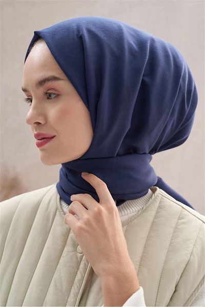 carell Navy Blue Compact Soft Shawl
