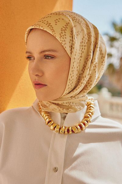 carell Yellow Drop Twill Scarf