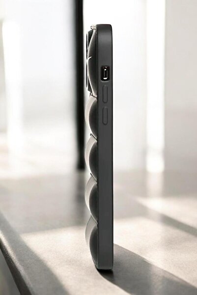 mooodcase iPhone 12 Pro Max Uyumlu Airbag Puffer Silikonlu Siyah Telefon Kılıfı