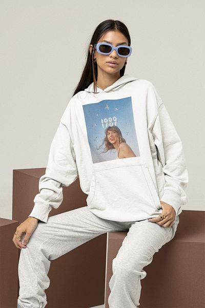 SEVBANO 1989 Taylor Swift Printed Unisex Oversize Singer Hoodie