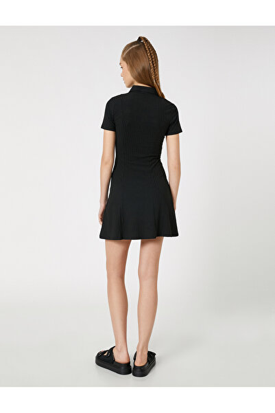 Koton Mini šaty Polo s krátkým rukávem a zapínáním na žebrování