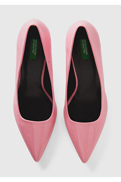 United Colors of Benetton Жіночі відкриті рожеві 100% синтетичні туфлі на середньому каблуці з лакованої шкіри