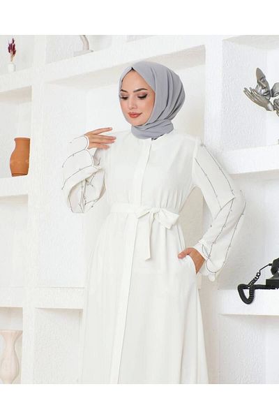 Neva Style أكمام مرصعة بالأحجار