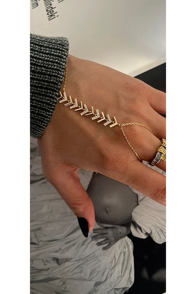 Hoop jewelery Special Series Tarnish Sequin Stone Arrow Magistrate
