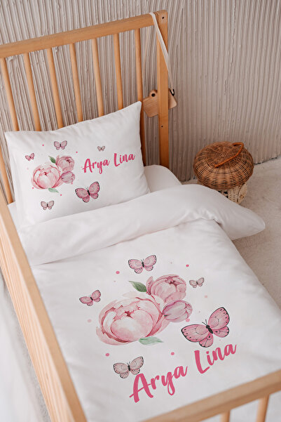 Lilabio %100 Pamuk Saten Isme Özel Isimli 100x150 Bebek Yatak Nevresim Seti Tomurcuk Çiçek Ve Kelebek
