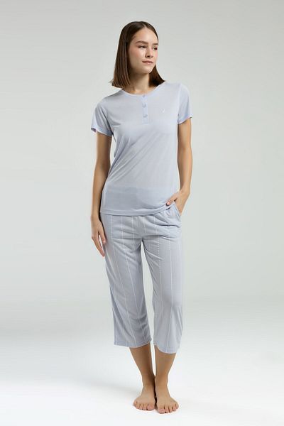 Pierre Cardin Women's Blue Capri Suit
