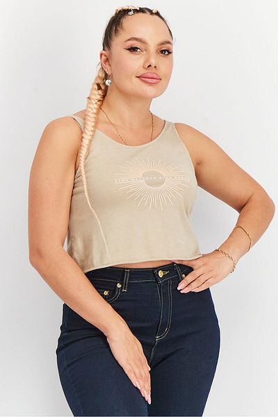 RUNWAY Women U-neck Sleeveless Graphic Cropped Top, Taupe