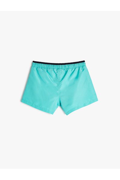 Koton Basic-Badeshorts mit gebundener Taille