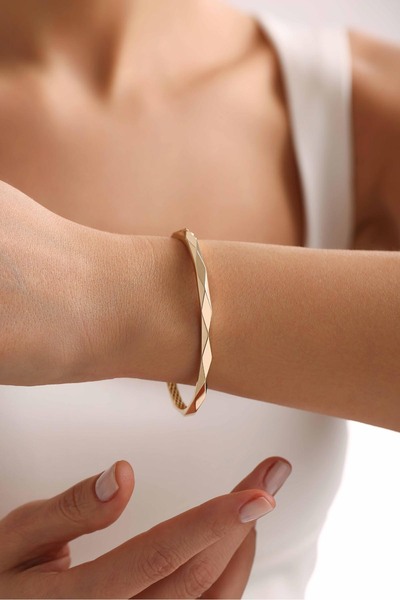 Bayar Gold 14 Ayar Altın Faset Kelepçe Bilezik