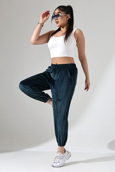 winmoda Γυναικεία αθλητική φόρμα Velvet Color Plus Size - Μαλακό σχέδιο με λάστιχο και υφή