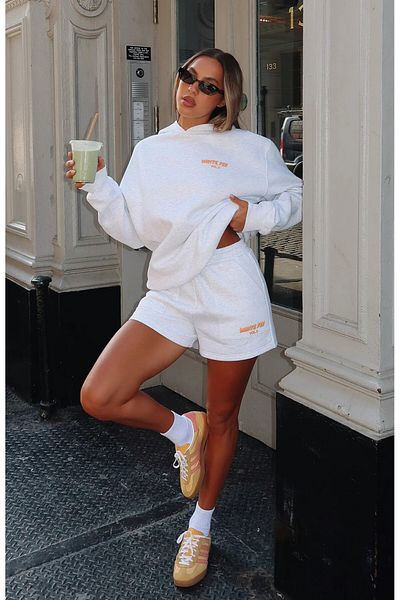 The Champ Clothing White Fox Γυναικεία White Vol 3 Lettering Offstage Φούτερ Σορτς Hoodie Σετ