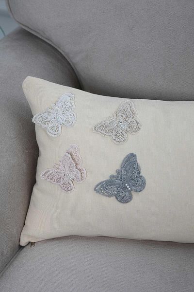Aisha's Design غطاء وسادة مع ملحقات الفراشة، K-261